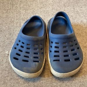Airwalk Toddler Shoes Size 5.5-6